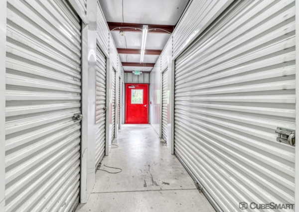 Facility photo: //images.sparefoot.com/medium/23508269032c47eb871.jpg