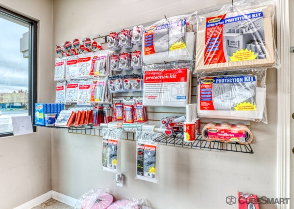Facility photo: //images.sparefoot.com/medium/23508568834b3bf26bf.jpg