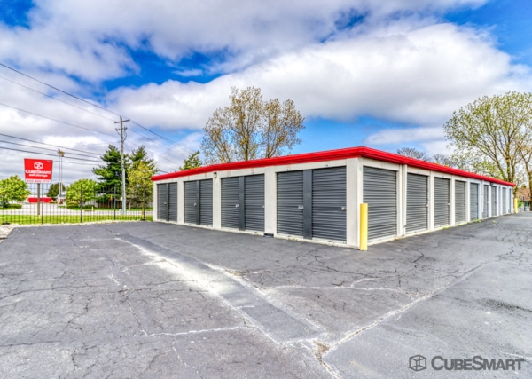 Facility photo: //images.sparefoot.com/medium/2350856985b233ee33b.jpg