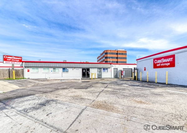 Storage Units at CubeSmart Self Storage TX Dallas Skillman St - 9530 Skillman Street