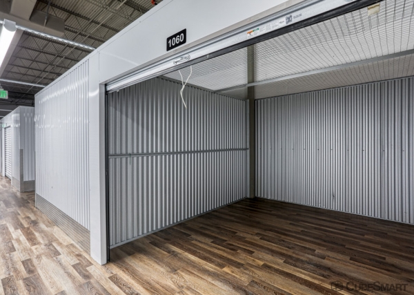 Facility photo: //images.sparefoot.com/medium/235195686f68f313c3e.jpg