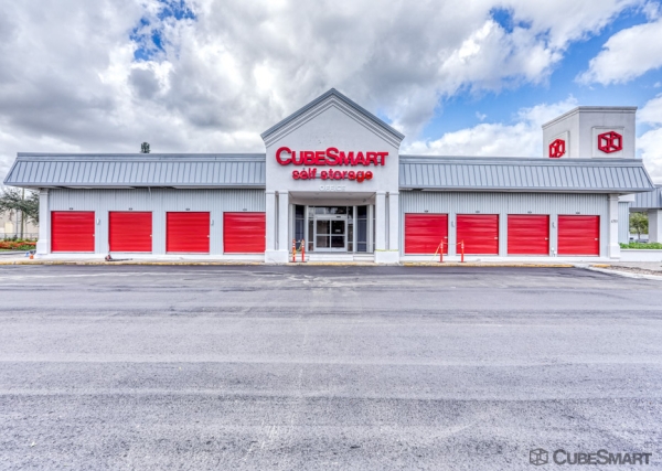 Facility photo: //images.sparefoot.com/medium/23519569859f065589a.jpg