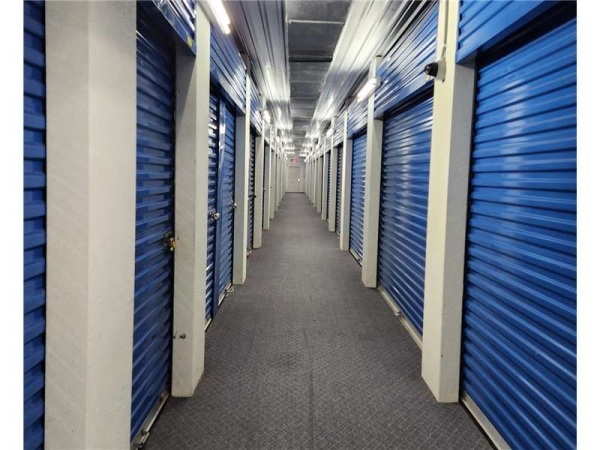 Storage Units at Extra Space Storage - 6392 - Houston - Kuykendahl Rd - 15300 Kuykendahl Road