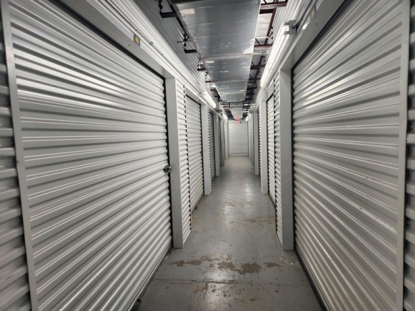 Storage Units at Extra Space Storage - 6386 - Houston - Hempstead Rd - 10640 Hempstead Road