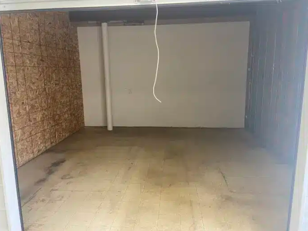 Facility photo: //images.sparefoot.com/medium/23533068c1af6af2fde.png