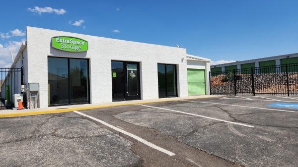 Storage Units at Extra Space Storage - 6280 - Hurricane - 260 N 3700 W - 260 North 3700 West