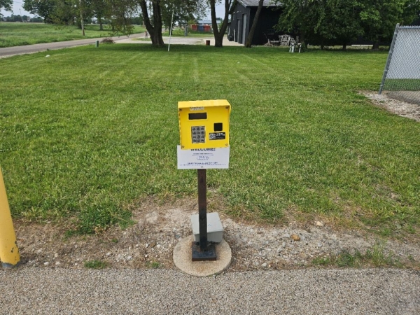 Facility photo: //images.sparefoot.com/medium/2354846a0da3c91b353.jpg