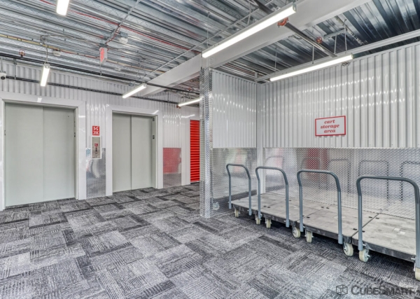 Facility photo: //images.sparefoot.com/medium/23566769fc5bb93c403.jpg