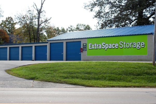 Facility photo: //images.sparefoot.com/medium/23567269942e4f3014c.jpg
