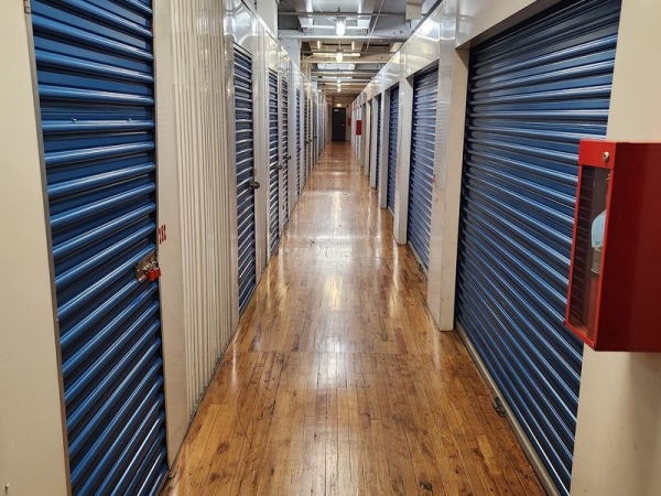 Storage Units at Extra Space Storage - 3328 - Chicago - 345 N Western Ave - 345 North Western Avenue