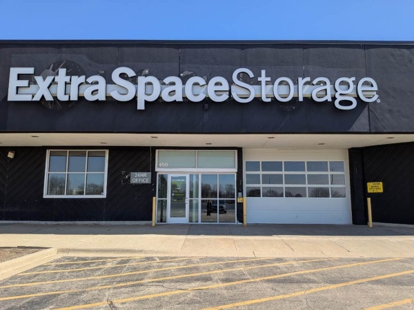 Storage Units at Extra Space Storage - 3455 - Elgin - Airport Rd - 450 Airport Road