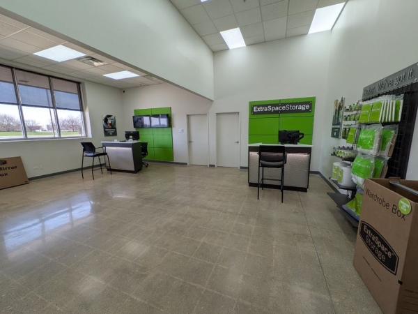 Storage Units at Extra Space Storage - 3455 - Elgin - Airport Rd - 450 Airport Road