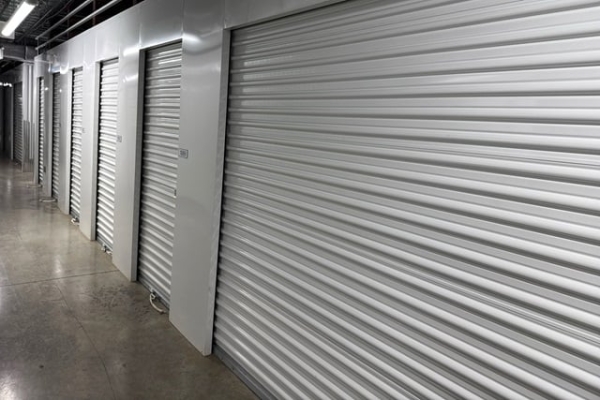 Facility photo: //images.sparefoot.com/medium/2359986878f5f01b0da.jpg