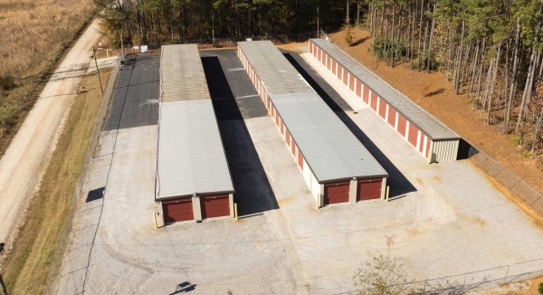 Facility photo: //images.sparefoot.com/medium/236086689644ba95a06.jpg