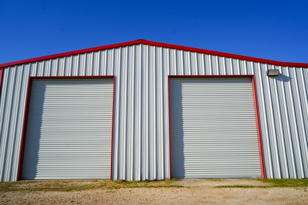 Facility photo: //images.sparefoot.com/medium/236262697424d920ece.jpg