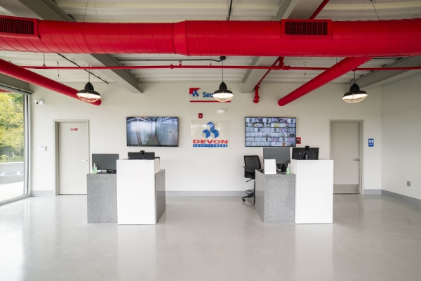 Facility photo: //images.sparefoot.com/medium/23649368893311e3e18.jpg