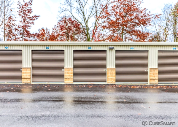 Facility photo: //images.sparefoot.com/medium/236658688c785c3cb8c.jpg