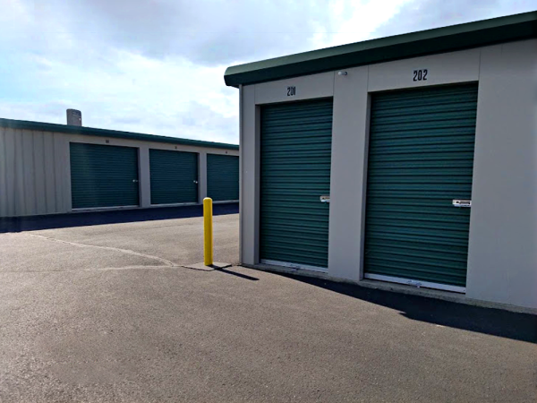 Facility photo: //images.sparefoot.com/medium/236767667c36368a546.png