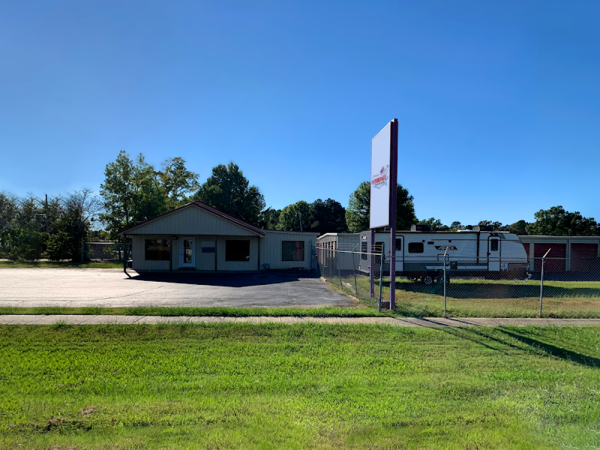 Storage Units at Storage Rentals of America - Mayflower - Hwy 365 S. - 614 Arkansas 365