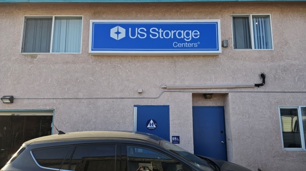 Facility photo: //images.sparefoot.com/medium/23691968a601f808228.jpg