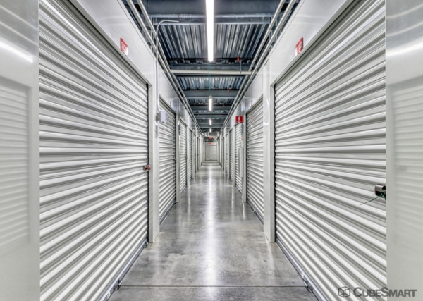 Facility photo: //images.sparefoot.com/medium/23709969df578c55afe.jpg
