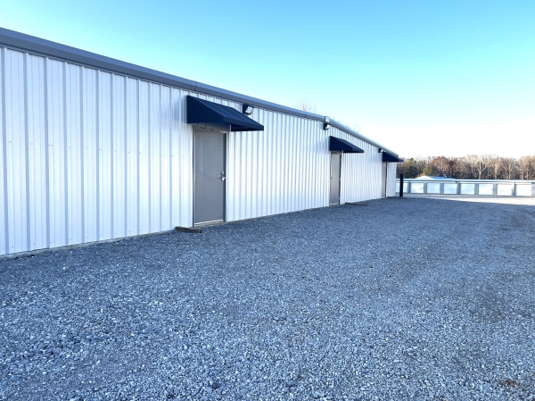 Facility photo: //images.sparefoot.com/medium/23716868c09997dc297.jpg