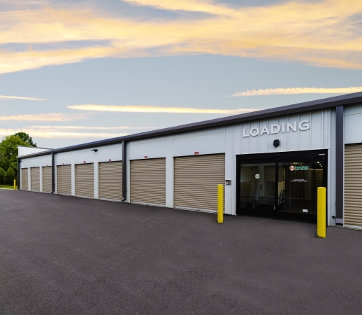 Facility photo: //images.sparefoot.com/medium/23729268acabf9cf797.jpg