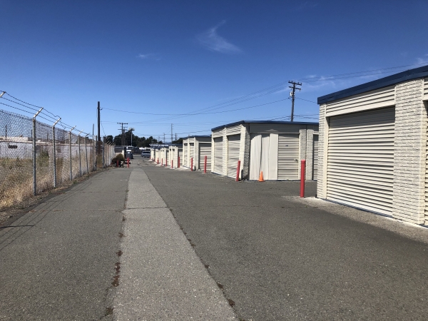 Facility photo: //images.sparefoot.com/medium/23744266b267b41e68f.jpeg