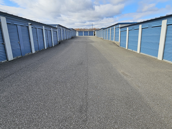 Facility photo: //images.sparefoot.com/medium/237477677d679512c4a.png