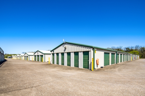 Storage Units at Go Store It - Murfreesboro - 851 East Jefferson Pike - 851 East Jefferson Pike