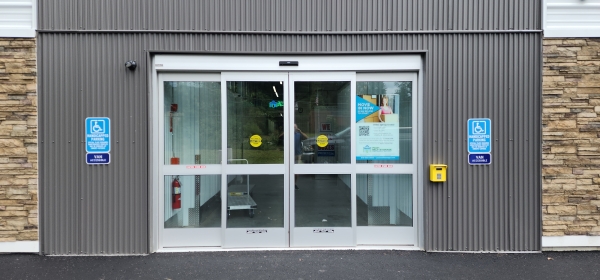 Facility photo: //images.sparefoot.com/medium/23756969e78627c1aa5.jpg