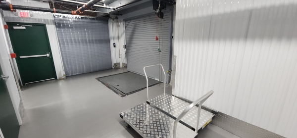 Facility photo: //images.sparefoot.com/medium/23756969e78683431e3.jpg