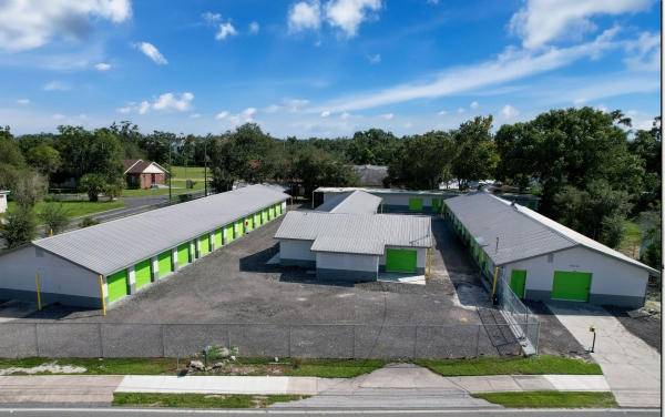 Facility photo: //images.sparefoot.com/medium/23759668da9b671b74c.jpg