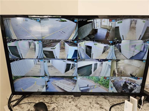 Storage Units at Extra Space Storage - 6494 - Virginia Beach - Baxter Rd - 4740 Baxter Road