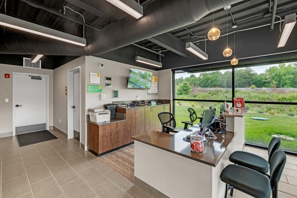 Facility photo: //images.sparefoot.com/medium/23761269da6a4f46f7f.jpg