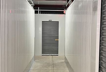 Facility photo: //images.sparefoot.com/medium/237641688b9c821801a.jpg