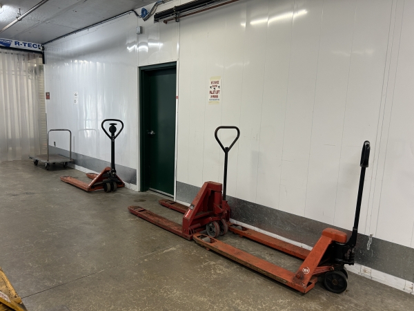 Facility photo: //images.sparefoot.com/medium/23775666d8b3803cde9.jpeg