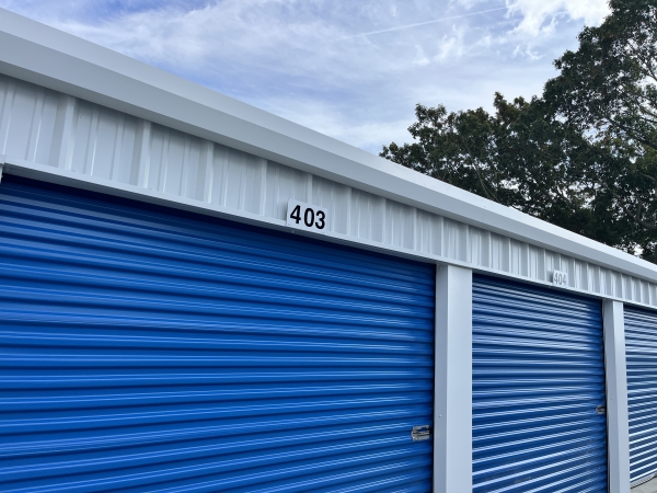 Facility photo: //images.sparefoot.com/medium/23776867082347f4045.jpg