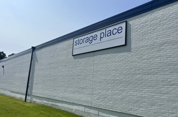Facility photo: //images.sparefoot.com/medium/2377686708286aecfe9.jpg