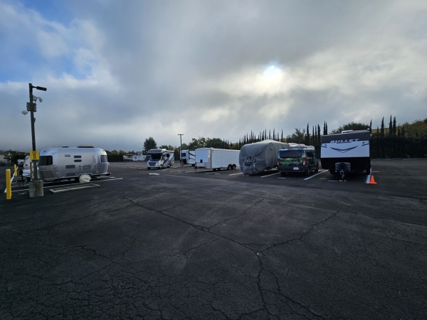 Facility photo: //images.sparefoot.com/medium/23790669943138849c7.jpg