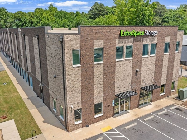 Facility photo: //images.sparefoot.com/medium/2379096904f28ba25e2.jpg