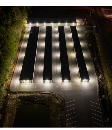 Facility photo: //images.sparefoot.com/medium/2379216875713ea55c2.jpg