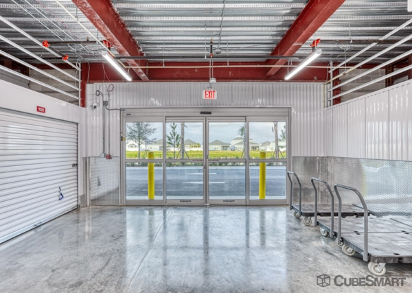 Facility photo: //images.sparefoot.com/medium/238003695f6a1d2c99b.jpg