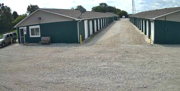 Facility photo: //images.sparefoot.com/medium/2380646891138647940.jpg