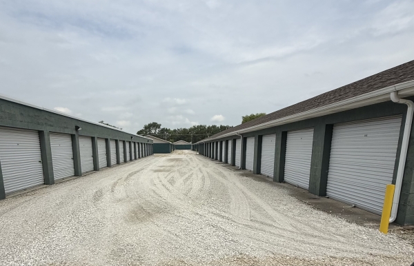 Facility photo: //images.sparefoot.com/medium/238064689113b86e261.jpg