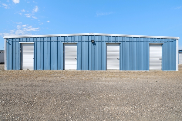 Facility photo: //images.sparefoot.com/medium/238068690d19ec722bf.jpg