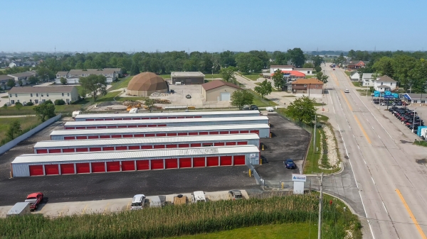 Facility photo: //images.sparefoot.com/medium/2380836862b76a66573.jpg