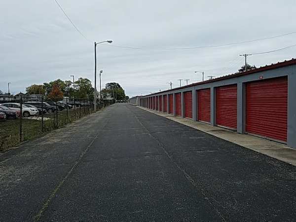 Facility photo: //images.sparefoot.com/medium/23808667042ac7df5d4.jpg