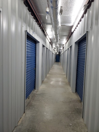 Facility photo: //images.sparefoot.com/medium/23809067043230da398.jpg