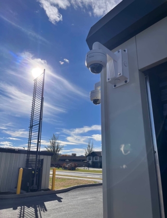 Facility photo: //images.sparefoot.com/medium/238110691b86085b1ef.jpeg